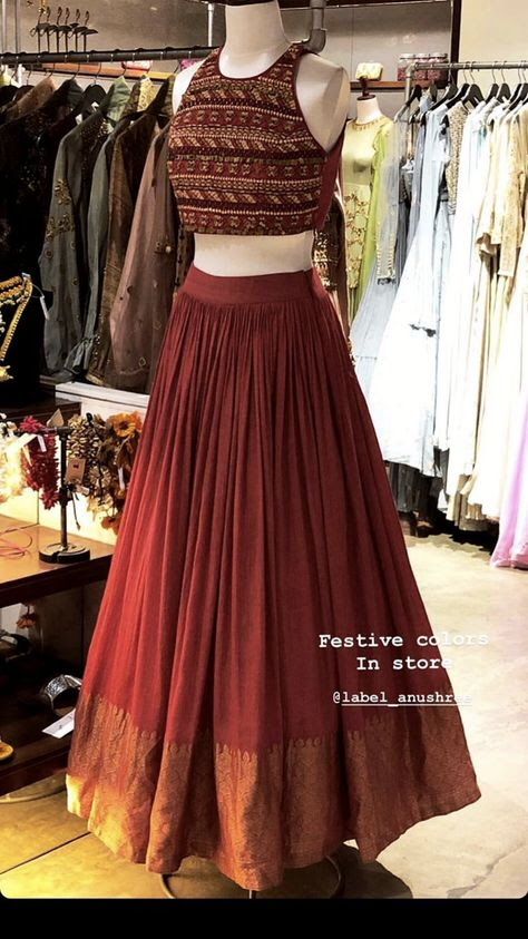 Ghagra And Top, Skirt Lehnga Designs, Skirt Kurta Indian Outfit, Ghagra From Saree, Kurti Skirt Indian Weddings, Saree Ghagra Lehenga Choli, Lengha From Saree, Long Skirt Outfits Indian Traditional, Traditional Top And Skirt