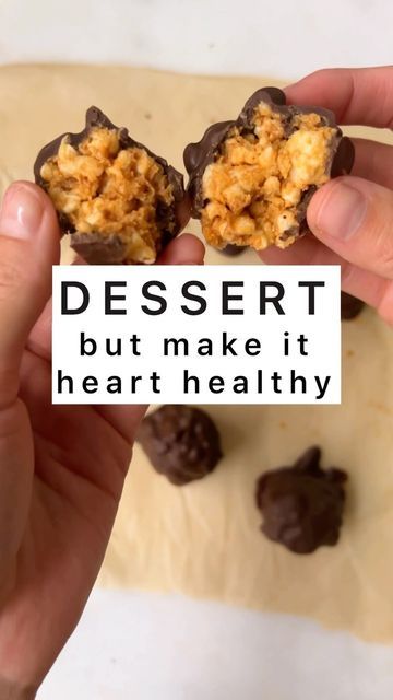 Miga on Instagram: "episode 3 of ‘make it heart healthy’ is a dark chocolate peanut butter rice cake! make these for a sweet, protein-filled snack or dessert 🥜🍫 recipe (makes 5 servings) 1. crumble 2 salt-free rice cakes into a medium mixing bowl 2. add 1/4 cup unsalted creamy peanut butter, 1 tbsp maple syrup, and 1/2 tsp vanilla extract and mix 3. using a 1-inch cookie scoop (or your hands) mold the peanut butter rice into 1-inch balls and set on sheet pan lined with parchment paper (shoul Peanut Butter Rice Cake, Rice Cake Balls, Peanut Butter Chocolate Balls, Rice Cakes Healthy, Chocolate Rice Cakes, Cake Ball Recipes, Dark Chocolate Peanut Butter, Chocolate Peanut Butter Desserts, Healthy Dark Chocolate