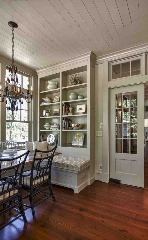 Eating Nook, Palmetto Bluff, Keeping Room, Banquette Seating, Low Country, Home Designs, Breakfast Room, Residential Design, Interior Design Tips