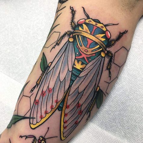 Wasp Tattoo, Cicada Tattoo, Bug Tattoo, Insect Tattoo, Traditional Tattoo Design, Tattoo Equipment, 1 Tattoo, Tattoo Supplies, Creative Tattoos