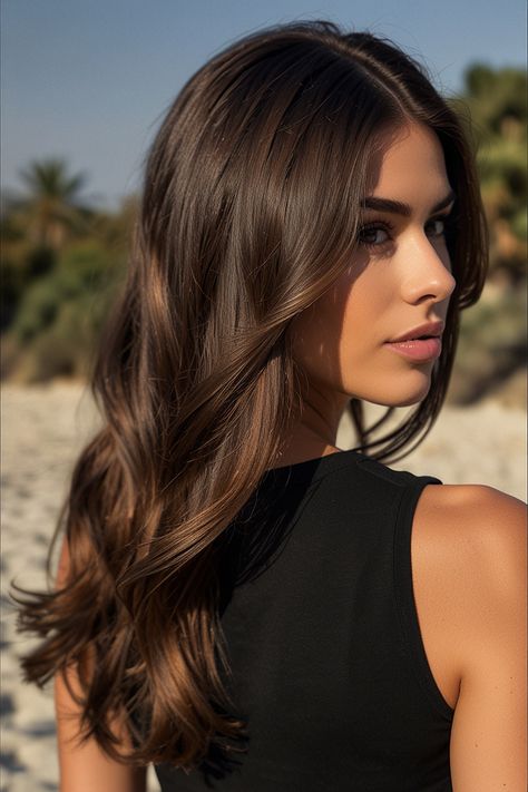 10 Must-Try California Brunette Hair Styles for Spring - Wahyu Guritno's Blog Chocolate Brown Hair Ideas, Chocolate Brunette Hair Color, Brunette Hair Styles, Volumizing Haircuts, California Brunette Hair, California Brunette, Brunette Hair Ideas, Brown Hairs, Medium Brunette Hair