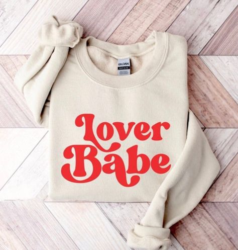 Valentine’s Day Crewneck, Valentines Cricut Shirts, Valentine’s Day Sweatshirt, Womens Valentines Day Outfit, Valentines Day Tshirt Ideas, Valentines Day Shirts Vinyl, Valentines Day Cricut, Valentines Clothing, Valentines Tees