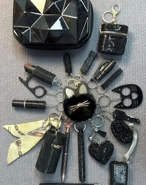 🔒 Introducing Our 19-Piece Black Safety Keychain Set for Women's Self-Defense! Empower yourself with the ultimate self-defense arsenal tailored for women who prioritize safety and security. 💪 Arm yourself with confidence using our compact keychain set, boasting a sleek black aesthetic. 🛡️ Designed to empower, our set includes potent self-defense tools like tasers, pepper spray, and more, ensuring your safety is never compromised. 👩‍💼 Ideal for students, professionals, and anyone seeking r... Safety Keychain, Defense Keychain, Self Defence, Self Defense Keychain, Self Defense Tools, Green Tote Bag, Tools For Women, Green Tote, Keychain Design