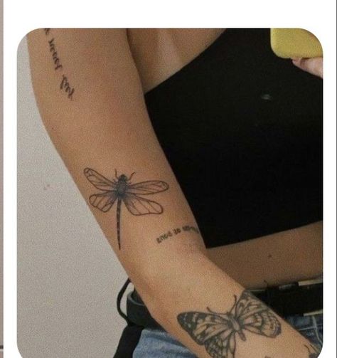 Dragonfly Tattoo Ideas, Dragonfly Tattoos, Earthy Tattoos, Flying Tattoo, Dragonfly Tattoo Design, Petite Tattoos, Dragonfly Tattoo, Subtle Tattoos, Dream Tattoos