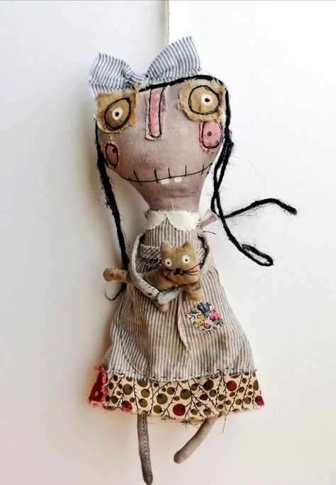 OOAK textile artwork, handmade inspired by folk art. Ugly Dolls Diy, Crazy Lady, Textile Art Dolls, Textiles Artwork, Kitty Art, Ugly Dolls, Folk Doll, Art Dolls Cloth, Folk Art Dolls