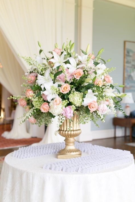 Classic Weddings, Flower Urn, Large Flower Arrangements, Church Flower Arrangements, Home Floral Arrangements, Church Flowers, Modern Flower Arrangements, Paid Off, Flower Centerpieces Wedding