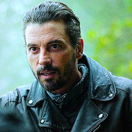 @ ｖｅｅｒｌｅｉｄｇａｆ Fp Riverdale, Skeet Ulrich Gif, Fp Jones Gif, Skeet Ulrich Riverdale, Fp Jones, Tall Dark Handsome, Billy Loomis, Skeet Ulrich, Liz Gillies