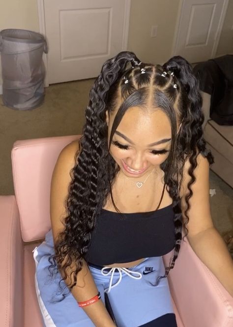 Rubber Band Hairstyles 2 Ponytails, 21 Birthday Hairstyles For Black Women, White Hair Hairstyles For Women, Small Crimped Hair, Crimped Hairstyles With Braids, Ponytail Hairstyles With Designs, Cute Hairstyles With Rubber Bands Curly Hair, Pigtail Weave Hairstyles, Rubber Band Hairstyles Half Up Half Down