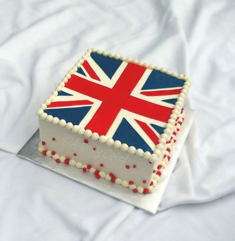 British Flag Cake, British Birthday Cake, British Cakes, Union Jack Cake, British Themed Parties, England Cake, Jubilee Cake, British Cake, Jubilee Party