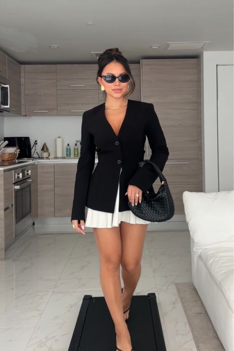 Hourglass Blazer curated on LTK Hourglass Blazer, Fashion Inspo, Blazer