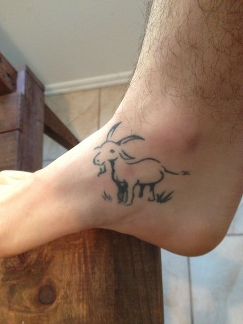 Schönes Motiv, könnte aber etwas höher goat tattoo Matching Goat Tattoos, Small Goat Tattoo Simple, Tiny Goat Tattoo, Cartoon Goat Tattoo, Small Goat Tattoo, Black Goat Tattoo, Goat Tattoo Cute, Cute Goat Tattoo, The Mountain Goats Tattoo