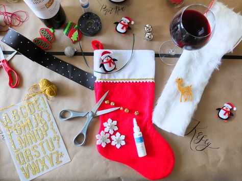 Stocking Decorating Ideas Diy, Stocking Decorating Ideas, Stocking Decorating, Holiday Wine Party, Christmas Stocking Decorations, Decorated Stockings, Diy Stockings, Holiday Party Themes, Decorating Party