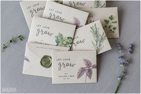 Eco-Friendly Wedding Favor Inspiration Sustainable Wedding Favors, Brilliant Ideas Diy, Eco Friendly Wedding Favors, Homemade Wedding Favors, Bridal Shower Tags, Garden Wedding Favors, Rustic Photography, Seed Wedding Favors, Eco Wedding