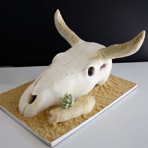 https://flic.kr/p/AiUGkT | Cow Skull Cake. ©Coco Paloma Desserts Cow Skull Cake, Skull Cake, Cake For Husband, Animal Skull, Cowboy Party, Workshop Ideas, Cow Skull, Grooms Cake, Animal Skulls