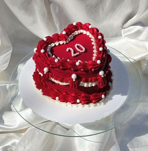 Red 20th Birthday Cake, Aesthetic Red Birthday Cake, Red Vintage Cake Aesthetic, Red Birthday Cake Aesthetic, Red Vintage Heart Cake, Vintage Heart Cake Aesthetic, Red Bday Cake, Red Cake Designs Birthday, Red Cake Aesthetic