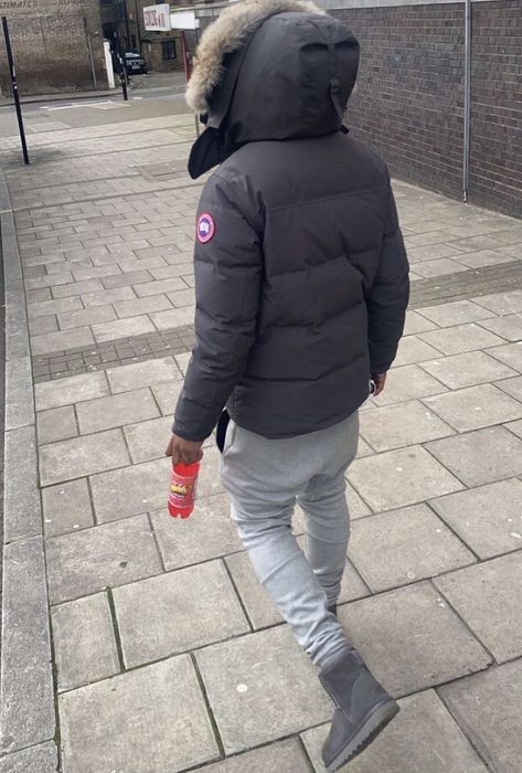 Male Puffer Jacket Outfit, British Boys Roadmen, Roadmen Aesthetic, Canada Goose Mens Outfit, Uk Boys Roadmen Aesthetic, Uk Drip Outfits, Uk Drip Outfits Men, Canada Goose Outfit, Drip Outfits Men