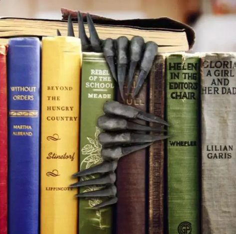 Bookish Halloween Eye Candy to Treat Your Home (and Yourself) To Bookmarks Halloween, Funny Bookmarks, Spooky Bookmarks, Hand Statue, Witch Hands, Dark Home Decor, Goth Home, Goth Home Decor, Dark Home