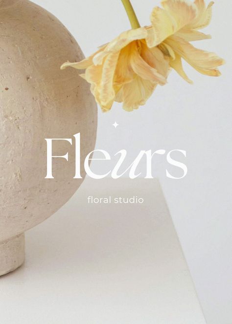 One Word Logo Design, Flowershop Logo Ideas, Flowers Shop Logo Design, Logo Flowers Design, Floral Design Branding, Minimal Flower Logo, Flower Company Branding, Florist Design Branding, Logo Design Flower Shop