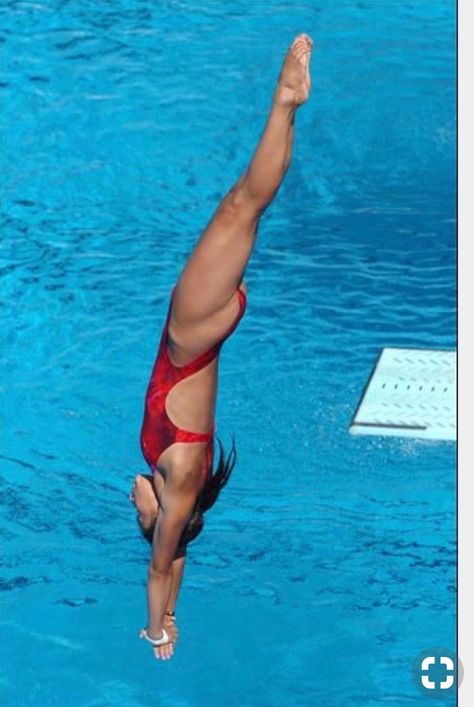 Diving Sport, Olympic Diving, Diving Springboard, Wonder Woman 1984, Women's Diving, Diving Board, Synchronized Swimming, Olympic Sports, Sports Activewear