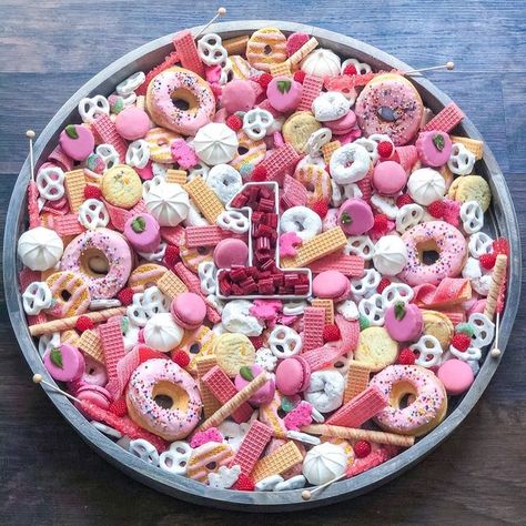 First Birthday Charcuterie, Nuts Dessert, Birthday Charcuterie, 1st Birthday Board, Birthday Boards, Berry First Birthday, 1st Birthday Party Themes, Charcuterie Inspiration, Snack Board