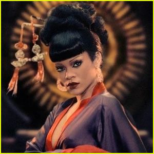 'Princess of China' Rihanna Princess Of China, Princess Of China, Rihanna Outfits, Rihanna Photos, Costume Ball, Rihanna Style, Rihanna Fenty, Third World, Justin Timberlake