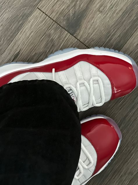 Cherry Jordan 11, Jordan 11 Cherry, Jordan 11s, Pretty Shoes Sneakers, Jordan Shoes Retro, Nike Jordan Retro, Nike Air Shoes, Fashion Shoes Sneakers, Cute Nike Shoes