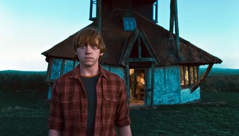 He was pretty insecure at times (just like the rest of us). Deathly Hallows Part 1, Ron And Harry, Arthur Weasley, Weasley Family, Harry Potter Ron Weasley, Ronald Weasley, Neville Longbottom, Rupert Grint, Ron And Hermione