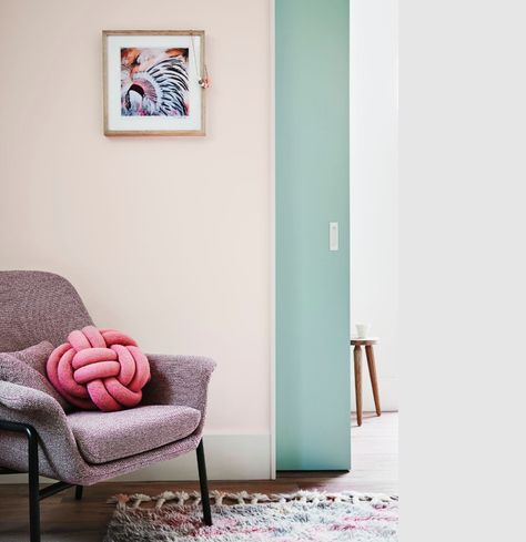 How to decorate with pastels Dulux Weathershield, Painted Cabinets, Dulux Paint, Interior Color Schemes, Colour Consultant, Interior Colour, Paint Brands, Paint Colours, Pink Interior