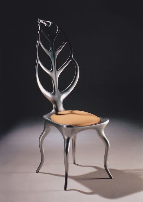 Aluminium Furniture Design, Reed Sculpture, Leaf Chair, Weird Furniture, Furniture Design Sketches, Sculptural Chair, Sculptural Furniture, Artistic Furniture, Furniture Design Chair