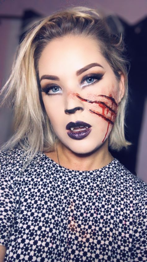 Claw marks special fx Claw Mark Makeup Halloween, Claw Mark Makeup, Halloween Special Fx Makeup Easy, Zombie Wounds Makeup, Claw Marks Makeup, Carnaval Inspo, Halloween Face Paint Designs, Werewolf Makeup, Easy Halloween Face Painting