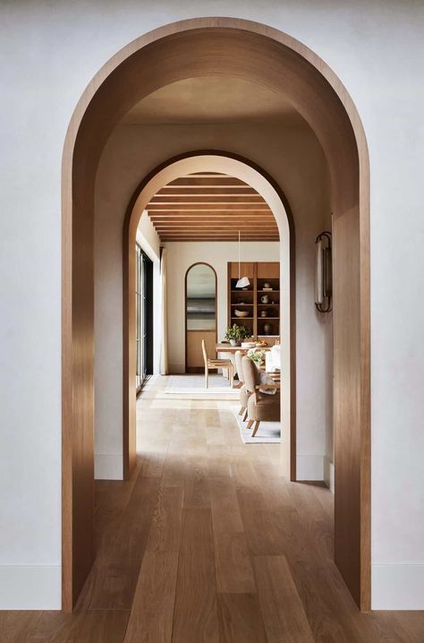 Arched Hallway Ideas, Arch Home Design, White Oak House Interior, Arch Ways In Home, Arch Hallways, Arch House Design, Arches Living Room, Arched Decor, Arches In Homes