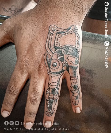 Robotic Fingers Tattoo Robotic Tattoo Machine Tattoo Cyberpunk Hand, Robot Hand Tattoo, Robotic Arm Tattoo, Robotic Tattoo, Cyberpunk Tattoos, Fingers Tattoo, Robot Tattoo, Trippy Tattoo, Hexagon Tattoo