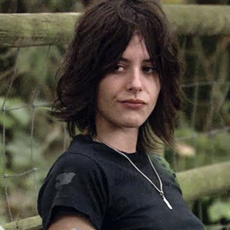 Shane L Word Hair, Shane Haircut, Shane Mccutcheon Hair, Shane Mccutcheon Style, Shane L Word, Queer Haircut, Lesbian Haircut, Kate Moennig, Shane Mccutcheon