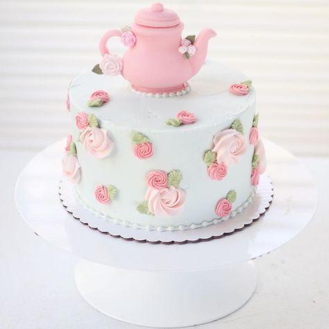 Tea For Two Birthday Cake Ideas, 1st Birthday Afternoon Tea Party, Cake For Tea Party Birthday, Tea Cup Birthday Cakes, Princess Tea Party Cake Ideas, Tea Party Birthday One Year Old, Tea For Two Cake Ideas, Fourth Birthday Tea Party, Three For Tea Birthday Party