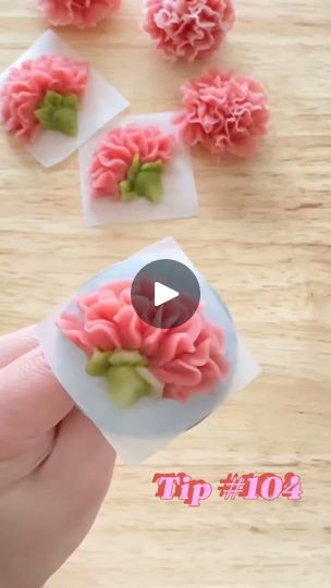 1.3M views · 19K reactions | Tip#104 #fypシviralシ2024 #fyp #baking #bakers #buttercream #bakingislove #fypviralシ #fypviralシ #viralreelsfb #fypシ #bakerslife #pipingtips | LAVs | LAVs · Original audio Cookie Cake Designs, Frosting Flowers, Piping Frosting, Cake Filling Recipes, Carnation Flowers, Cake Pop Decorating, Frosting Techniques, Cake Classes, Icing Tips