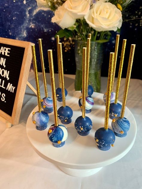 Starfall Wedding, Space Themed Desserts, Birthday Moon, Cake Designs For Boy, Auntie Era, Galaxy Cake, Sweet 16 Themes, Sweet 17, Cake Pop Decorating