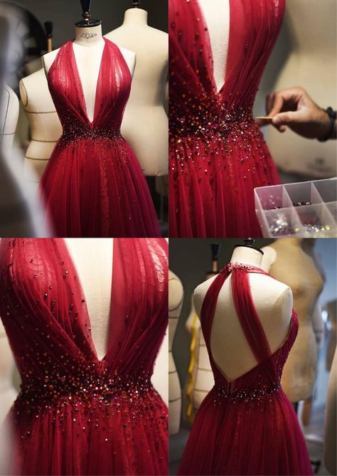 Red Cocktail Dress Classy Elegant, Gala Outfit Ideas Classy, Red Glitter Dress, Maroon Gown, Dresses With Beads, Tulle Long Prom Dress, Prom Dress Evening, Looks Party, Prom Dress Inspiration