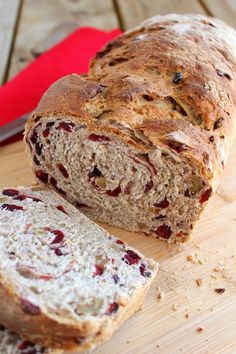 cranberry walnut oat bread Cranberry Irish Soda Bread, Cranberry Walnut Bread Recipe, Specialty Breads, Walnut Bread Recipe, Cranberry Walnut Bread, Cranberry Bread Recipes, Harvest Bread, Recipe Inspirations, Oat Bread