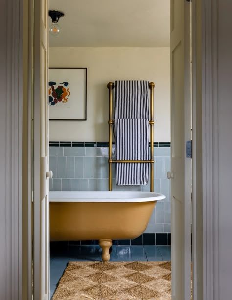 A deeply stylish house you can stay in on one of Bath's loveliest streets | House & Garden Fun Blue Bathroom, Bathroom Roll Top Bath, Modern Georgian Bathroom, Greek Revival Bathroom, Painted Wood Bathroom Floor, Ham Interiors Bathroom, Matilda Goad Bathroom, Vintage House Bathroom, Tenement Bathroom Ideas