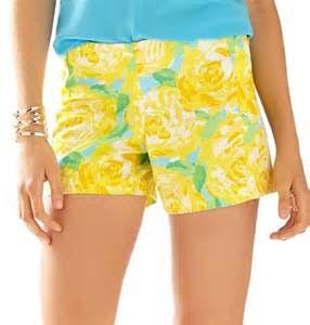 Fancy Lunches, Zipper Shorts, Lilly Pulitzer Shorts, Floral Shorts, First Impression, Short Rompers, Athletic Wear, Preppy Style, Spring Summer Fashion