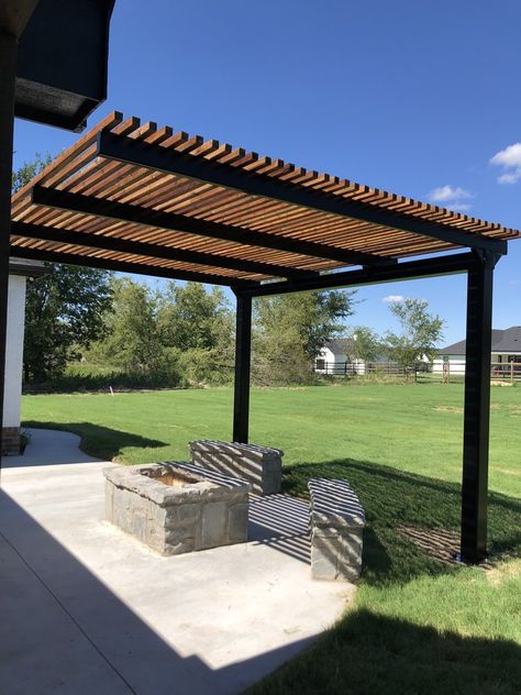 Straight Cantilever Pergolas — Steel Shade Pergolas Pergola Outdoor, Pool Shade, Steel Pergola, Backyard Garden Layout, Carport Designs, Modern Pergola, Metal Pergola, Wood Pergola, Backyard Pavilion