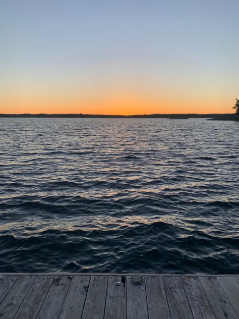 Lake Ontario Aesthetic, Muskoka Aesthetic, Muskoka Summer Aesthetic, Small Town Lake Aesthetic, Muskoka Canada, Muskoka Woods Camp, Lake House Aesthetic Summer Friends, Lake Muskoka, Muskoka Cottage