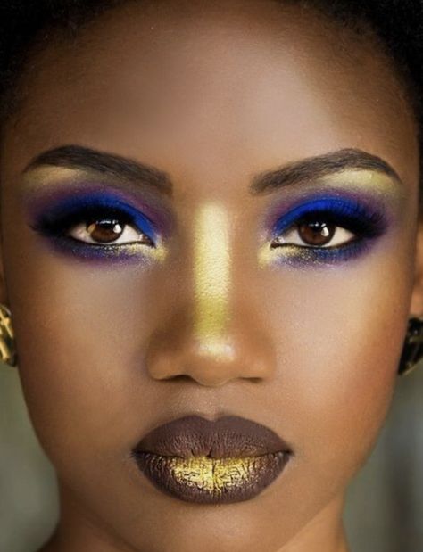 Dark Blue And Gold Makeup, Navy Makeup Looks, Blue And Gold Eyeshadow, Blue Gold Makeup, Blue Lipstick Makeup, Pole Costume, Navy Makeup, Gold Cut Crease, Art Gala