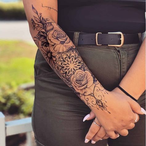 Tato Lengan Bawah, Molecule Tattoo, Marquesan Tattoos, Forarm Tattoos, Tattoos For Women Half Sleeve, Tato Lengan, Inspiration Tattoos, Forearm Tattoo Women, Tattoo Girls