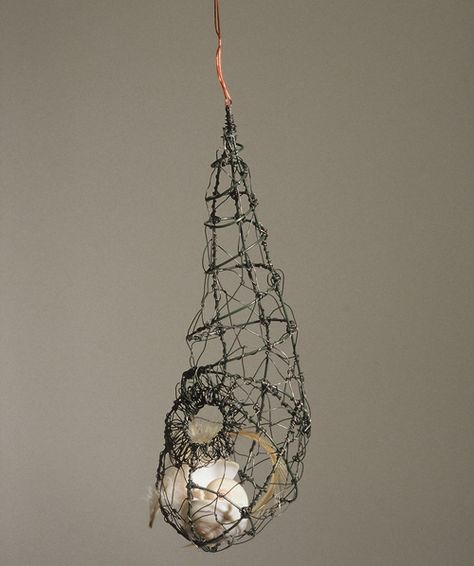 L. Michelle Geiger Nest Installation, Nest Art, Fiber Sculpture, Art Wire, Textile Sculpture, Sculptures Céramiques, Sculpture Metal, Wire Sculpture, Wire Weaving