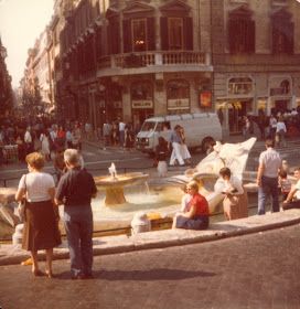 The Vintage Machine: Rome, Italy (1970s) Vintage Italy Aesthetic, Aesthetic Header, Nostalgia Aesthetic, 70s Aesthetic, Italy Aesthetic, Vintage Italy, Lukisan Cat Air, Wallpaper Vintage, 90s Nostalgia