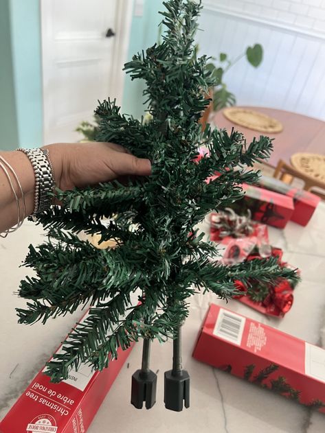 Decorating With Small Christmas Trees, Christmas Container Ideas, Dollar Tree Mini Christmas Tree Ideas, Winter Centerpieces Diy, Small Porch Christmas Decor, Dollar Tree Christmas Crafts Diy Projects, Dollar Tree Christmas Tree Ideas, Dollar Tree Christmas Wreaths Diy, Small Christmas Wreaths