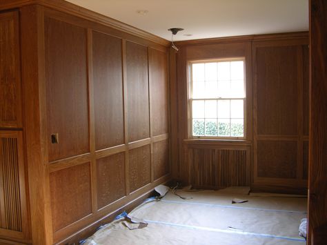 English Brown Oak Paneled Room Walnut Paneling, Judges Paneling, Paneled Room, Oak Panelling, Soft Academia, Wainscoting Wall, Wood Wainscoting, Paneled Walls, Mahogany Paneling