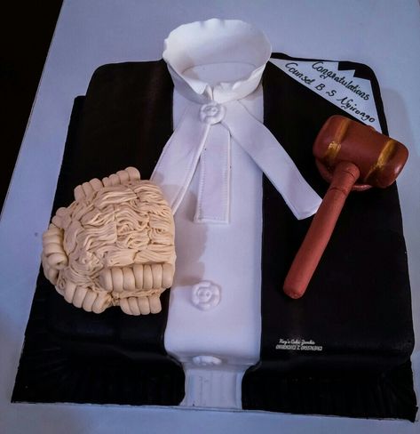 Lawyers Cake Design, Called To The Bar Lawyer, Call To The Bar Lawyer Party, Lawyer Graduation Cakes, Lawyer Cake, Lawyer Life, Lawyer Graduation, Doctor Cake, Graduation Party Table