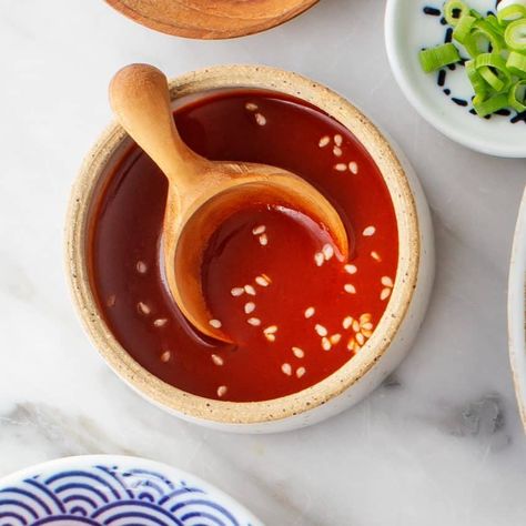 Gochujang Sauce Recipe - Love and Lemons Gojuchang Sauce, Gochujang Sauce Recipe, Bibimbap Bowls, Mealprep Recipe, Bibimbap Sauce, Veggie Rice Bowl, Gochujang Recipe, Bibimbap Bowl, Dinners Ideas